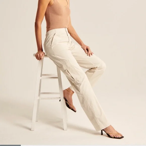 Relaxed cargo - Picture 1 of 8